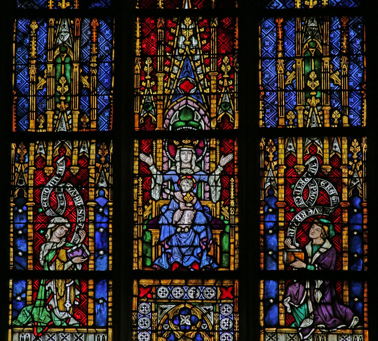 Dirisha linaloonyesha Bikira na Mtoto pamoja na wafadhili, c. 1320, karne ya 14-20 av French School