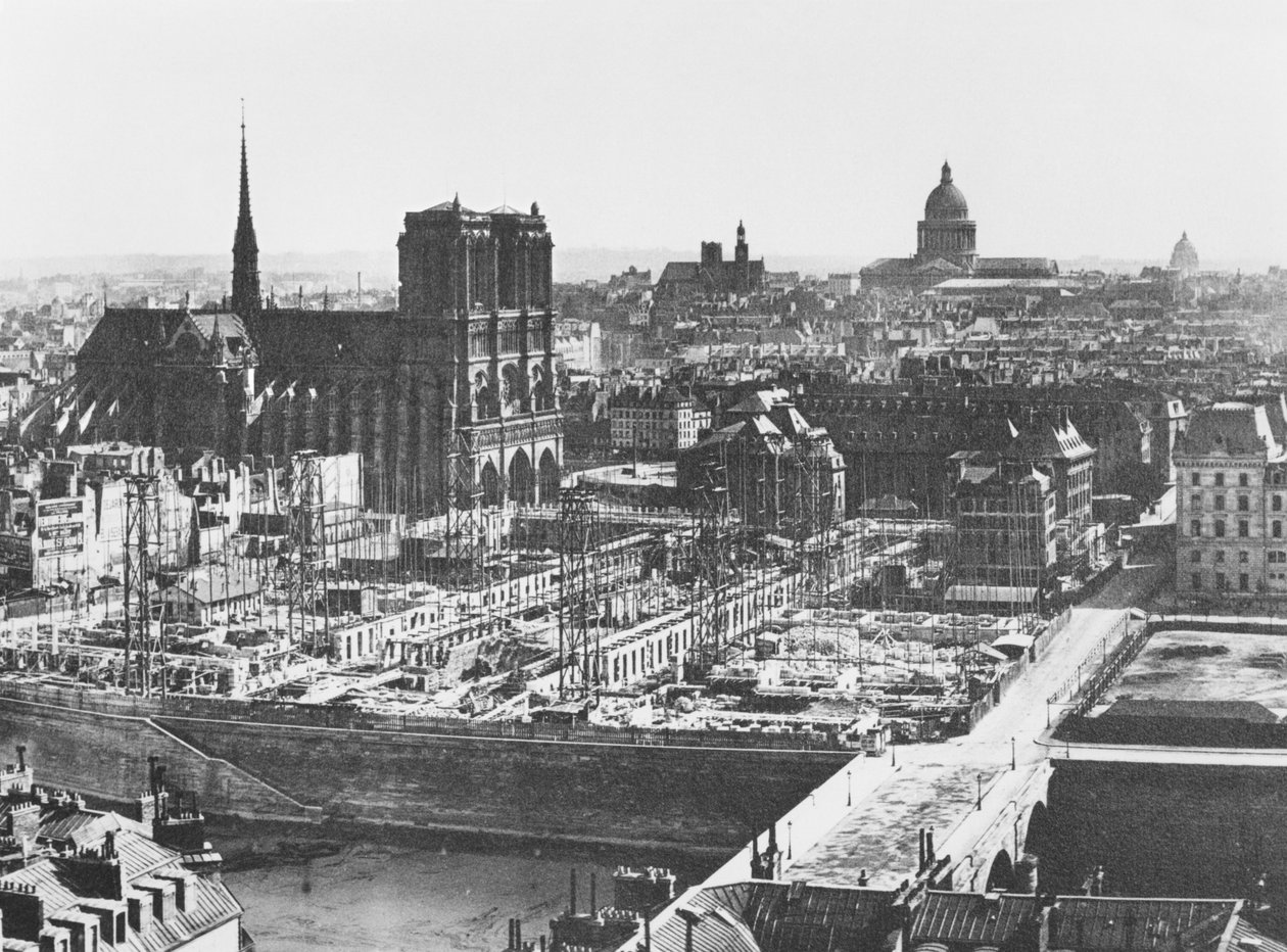 Byggnaden av Hotel-Dieu, Paris, 1867 av French Photographer