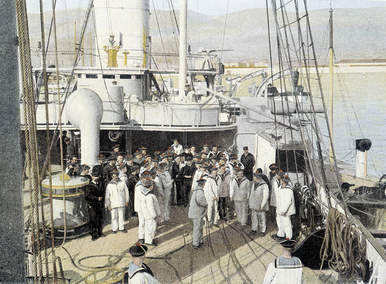 Franska flottan, sent 1800-tal: Lönemästaren, utdelning av brev - Bibl. des Arts deco. av French Photographer