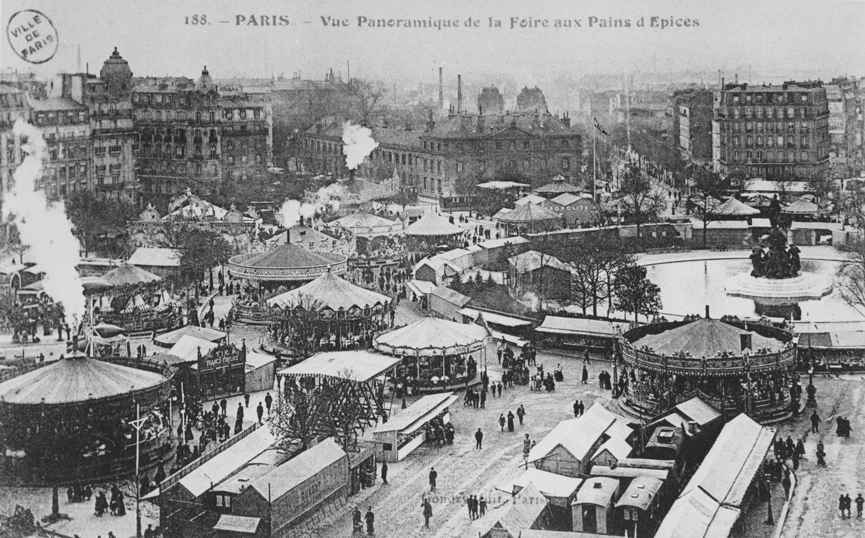 Tronmässan, Place de la Nation, Paris av French Photographer