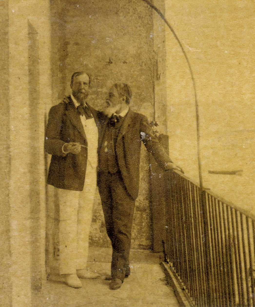 Paul Deroulede (1846-1914) och Jean Sully Mounet dit Mouney-Sully (Mounet Sully) (1841-1916) i San Sebastian av French Photographer