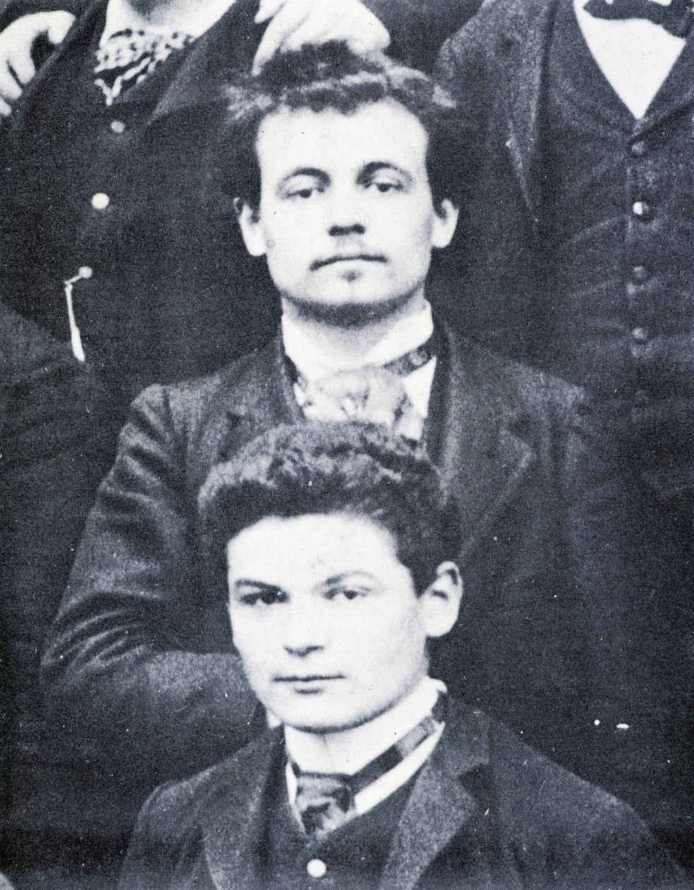 Porträtt: Alfred Jarry (1873 -1907) och Fargue (1876 - 1947) på Lycée Henri IV, Paris - foto av French Photographer