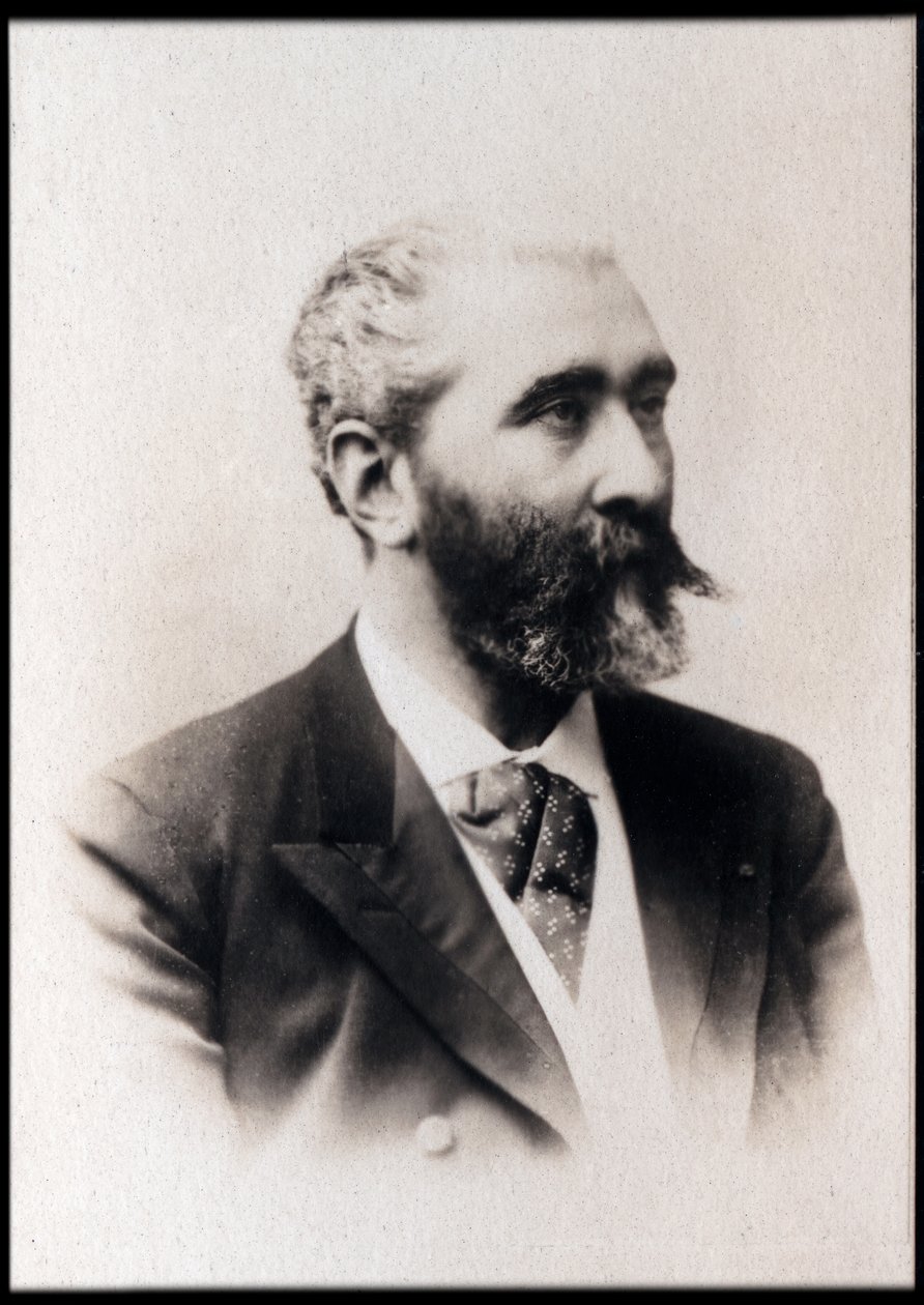 Porträtt av Jose Maria de Heredia (1842-1905), fransk poet. av French Photographer