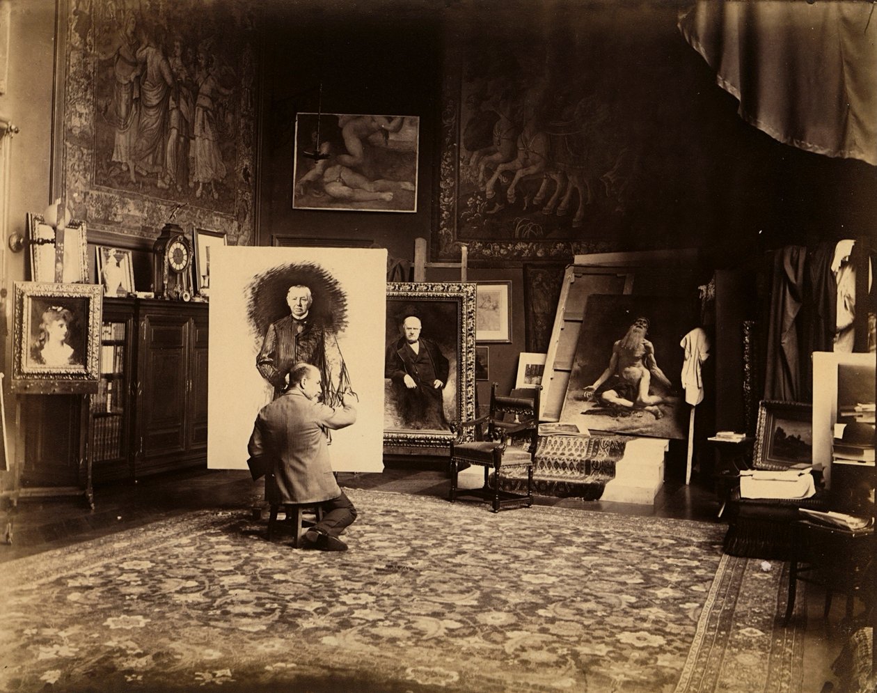 Ateljé av målaren Leon Bonnat, ca 1890 (s/v foto) av French Photographer