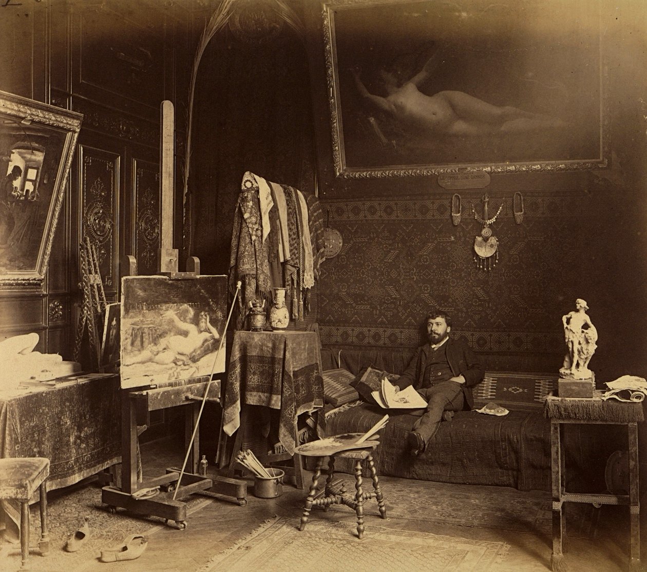 Målaren Toulot i sin studio (s/v foto) av French Photographer