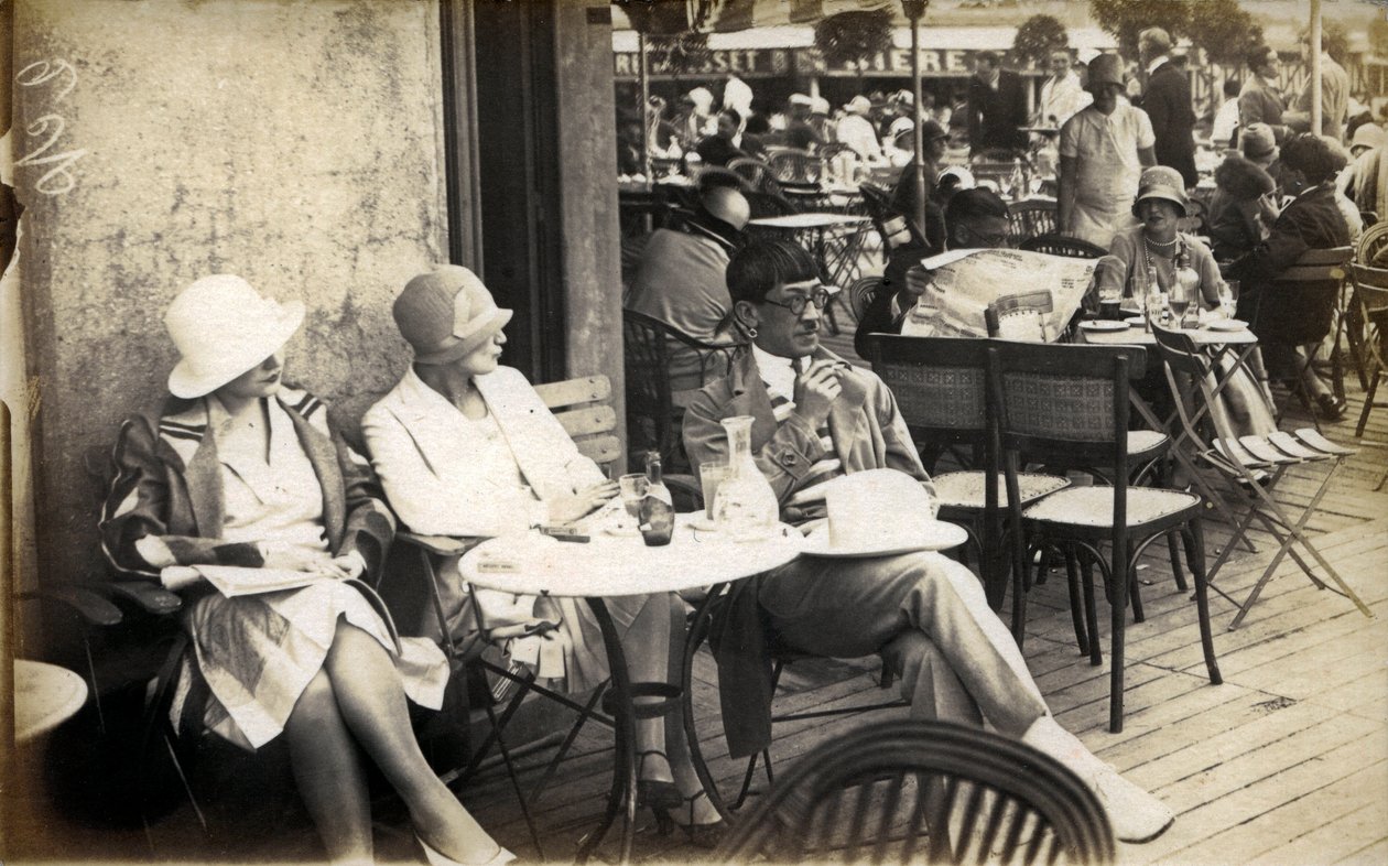Konstnärernas Paris vid den vackra tiden: målaren Tsuguharu-Leonard Foujita av French Photographer
