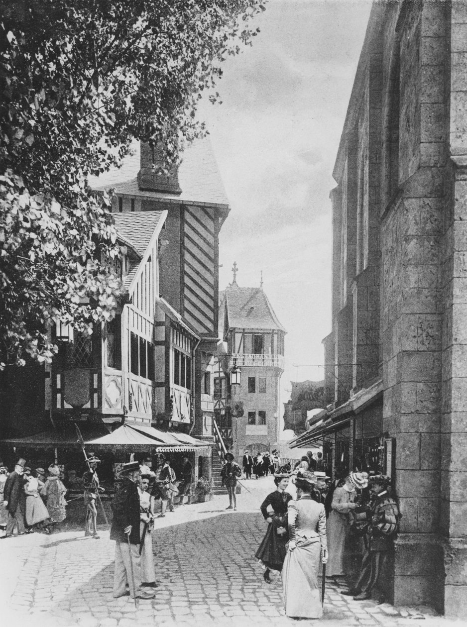 Rue des Vieilles Ecoles och kyrkan Saint Julien, i gamla Paris, vid Exposition Universelle 1900 av French Photographer