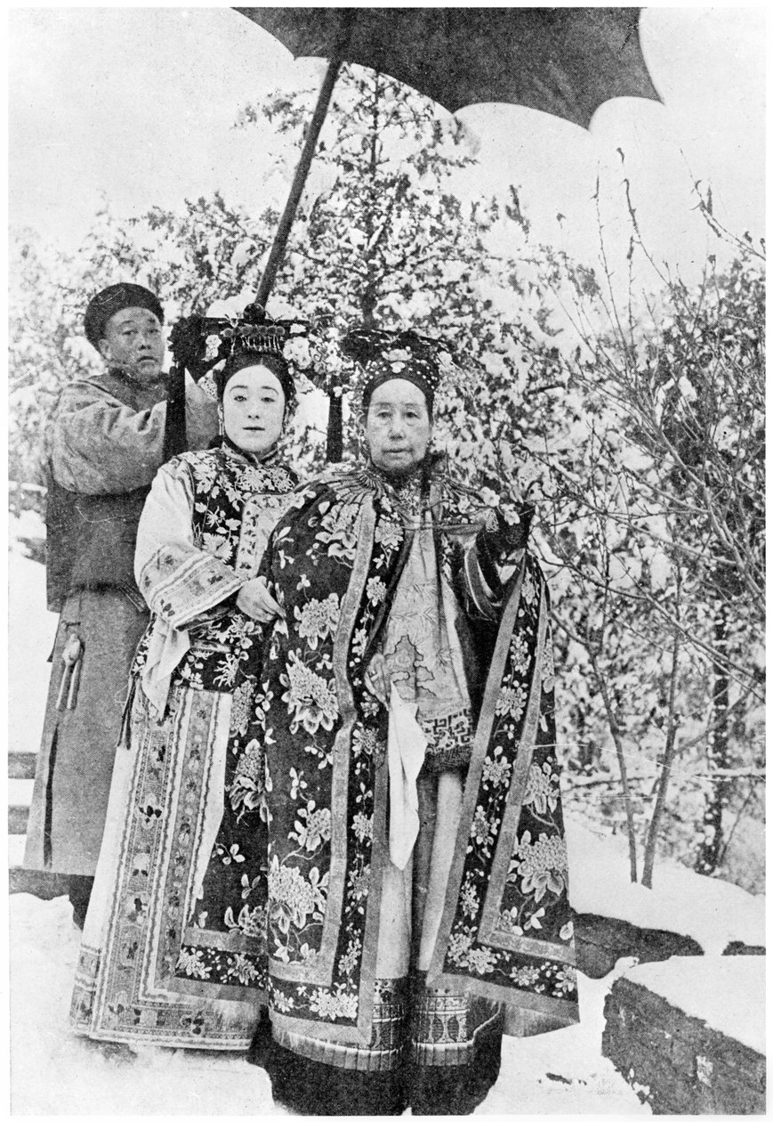 Tzu Hsi (1835-1908) enkekejsarinna av Kina, ca 1903 av French Photographer