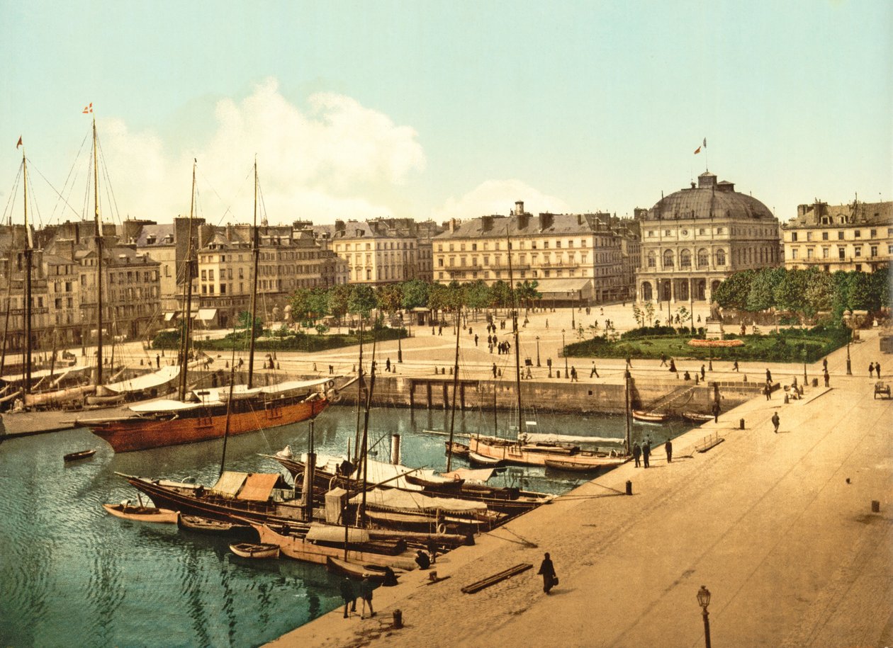 Utsikt över La Place Gambetta från kajen, Le Havre, pub. 1890-1900 av French Photographer