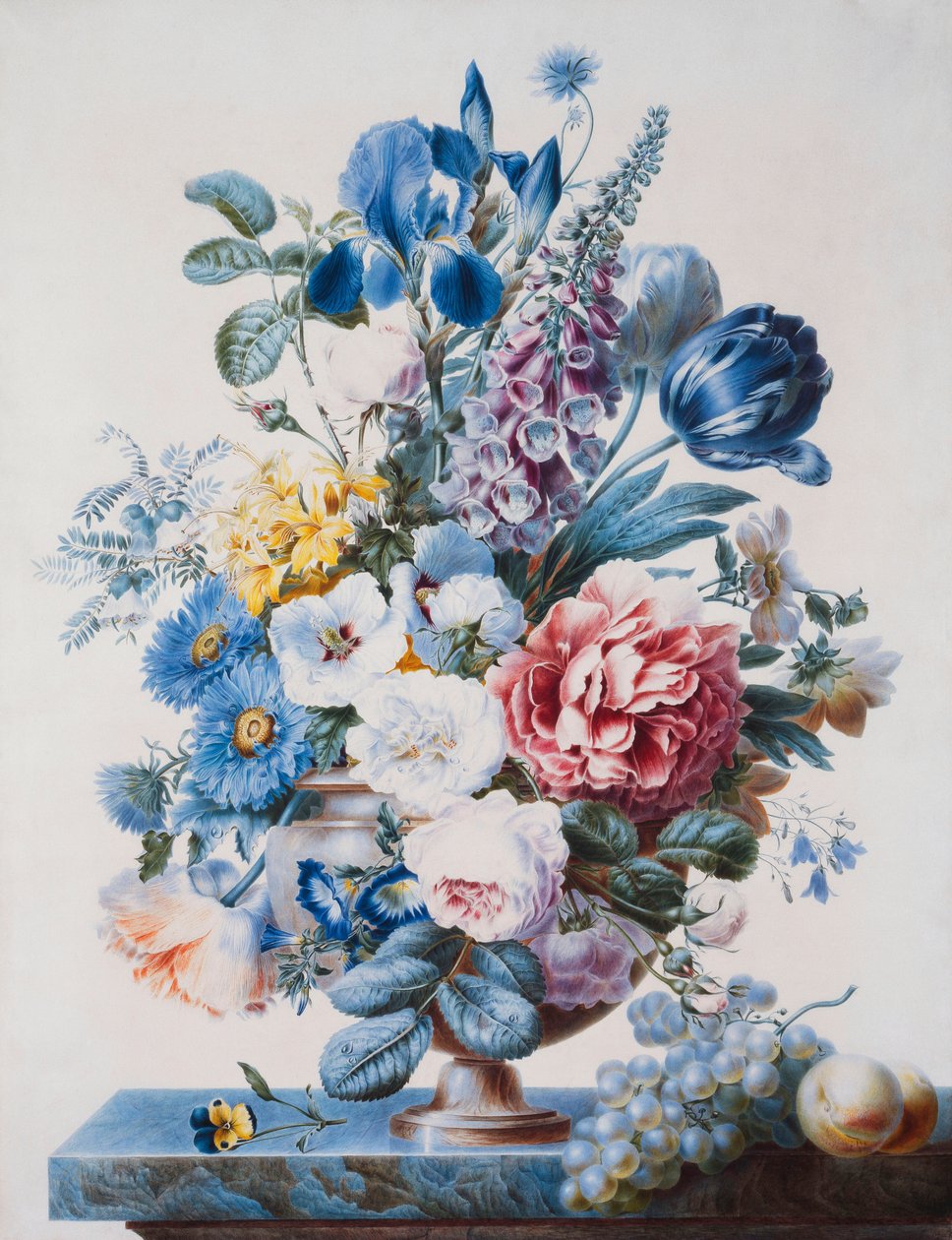 En vas med blommor på en avsats med vindruvor och persikor, av French School