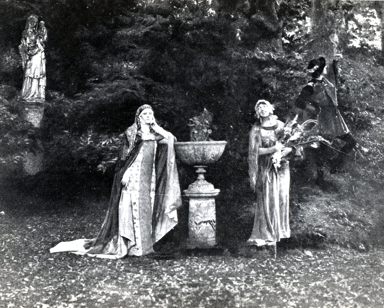 Akt I, scen 3 av Pelleas et Melisande av Debussy, från ett fotografi av den första produktionen i april 1902 av operan på Opera-Comique i Paris, illustration i Theatre magazine, juni 1902 (li av French School