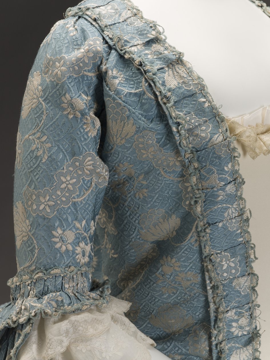 Blå klänning, ca 1760 (silkebrokad) av French School