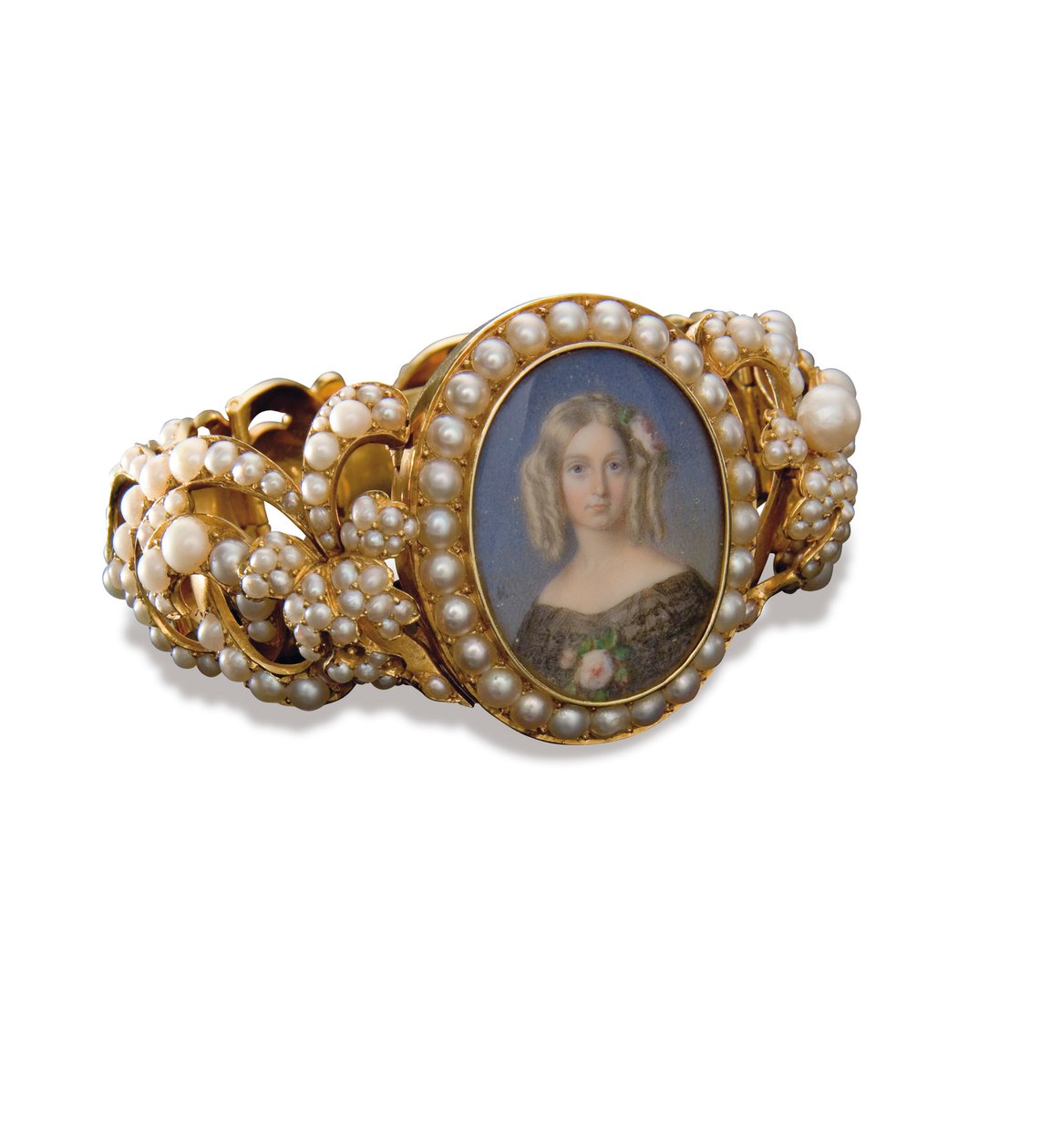 Armband som innehåller en miniatyr av Marie, hertiginnan av Aumale (guld, pärlor och w/c på elfenben) (se även 356594 och 356595) av French School