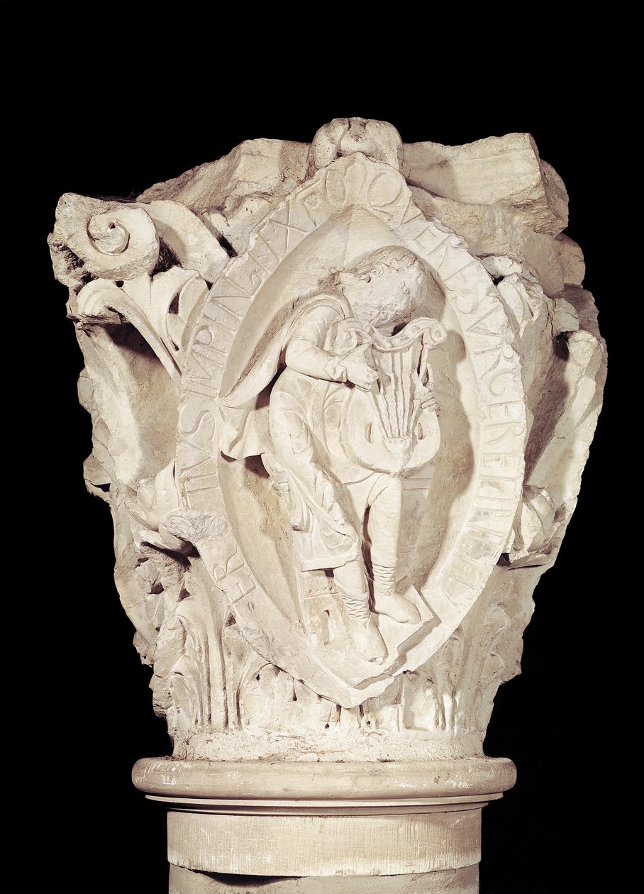 Kapital som föreställer den tredje nyckeln av Plainsong med en lutspelare, c.1095 av French School