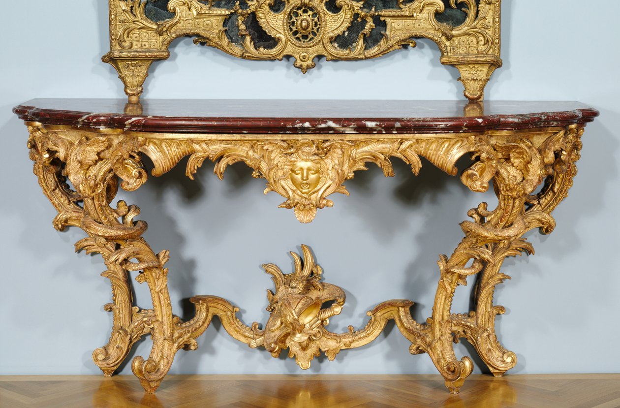 Konsolbord, designat av Jules-Michel Hardouin (1635-1737), tillverkat av Pierre Turpin och Michel II Lange, c.1725 (snidat förgyllt trä, marmorskiva (griotte de campan)) (se även 491455) av French School