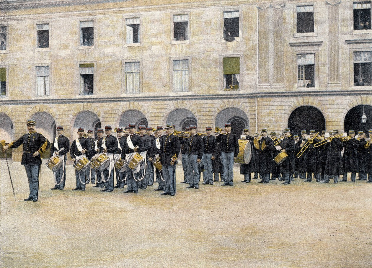 Trummor, buggar och musik- i "" Album militaire"" - Gardets legion av French School