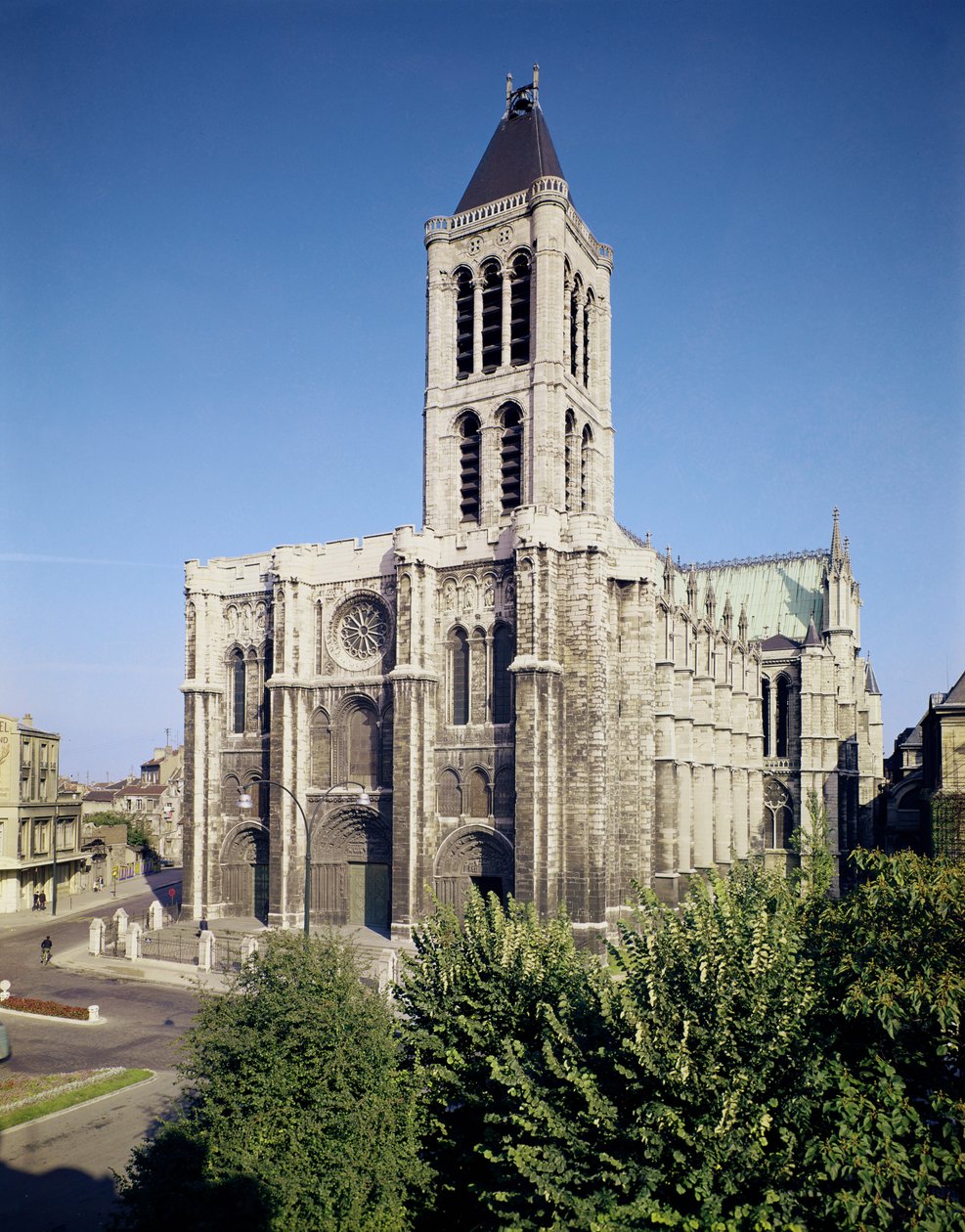 Exteriör vy från sydväst, 1122-1281 av French School