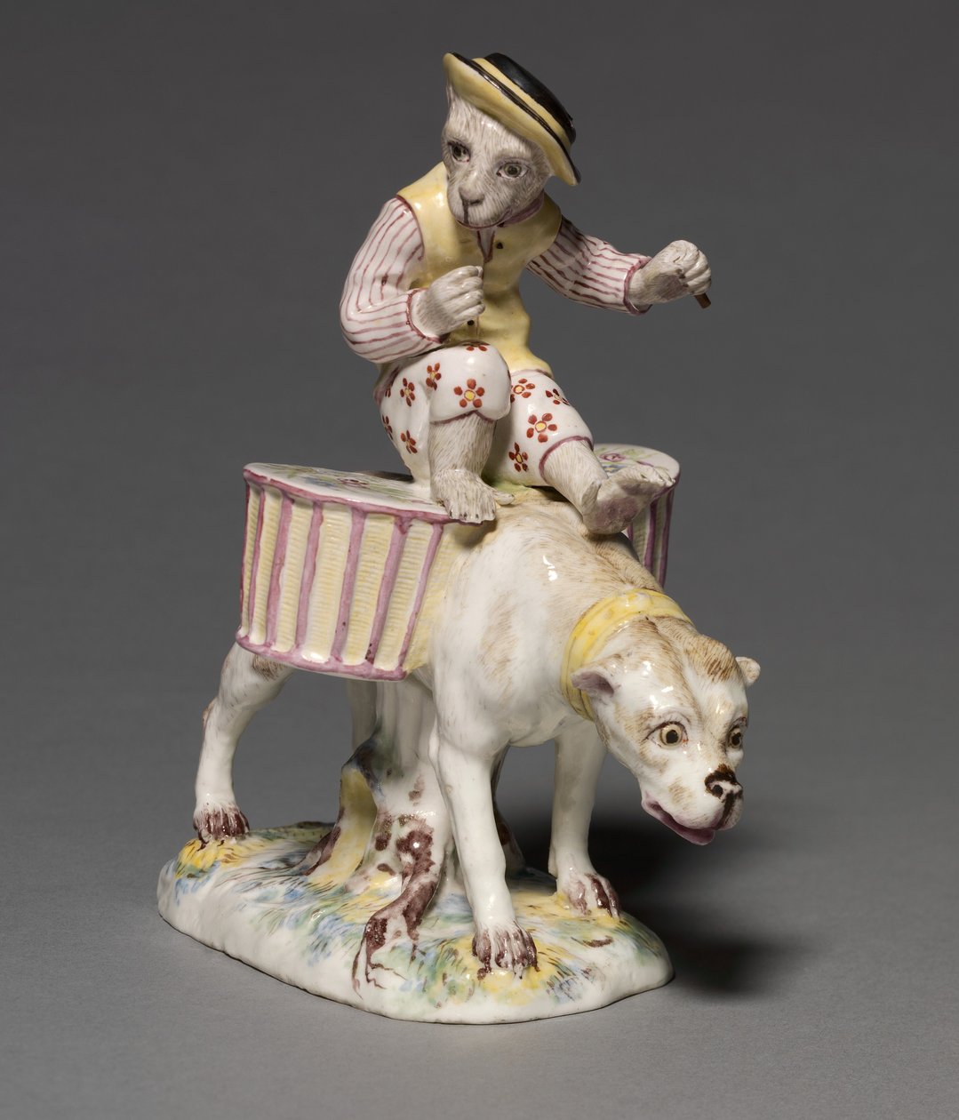 Figur av en apa på en hund, tillverkare Mennecy-Villeroy Factory, Frankrike, ca 1760 av French School