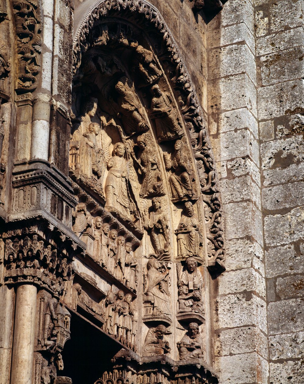 Gotisk konst: "" detalj av tympanonet på den kungliga portalen i basilikan Notre Dame de Chartres av French School