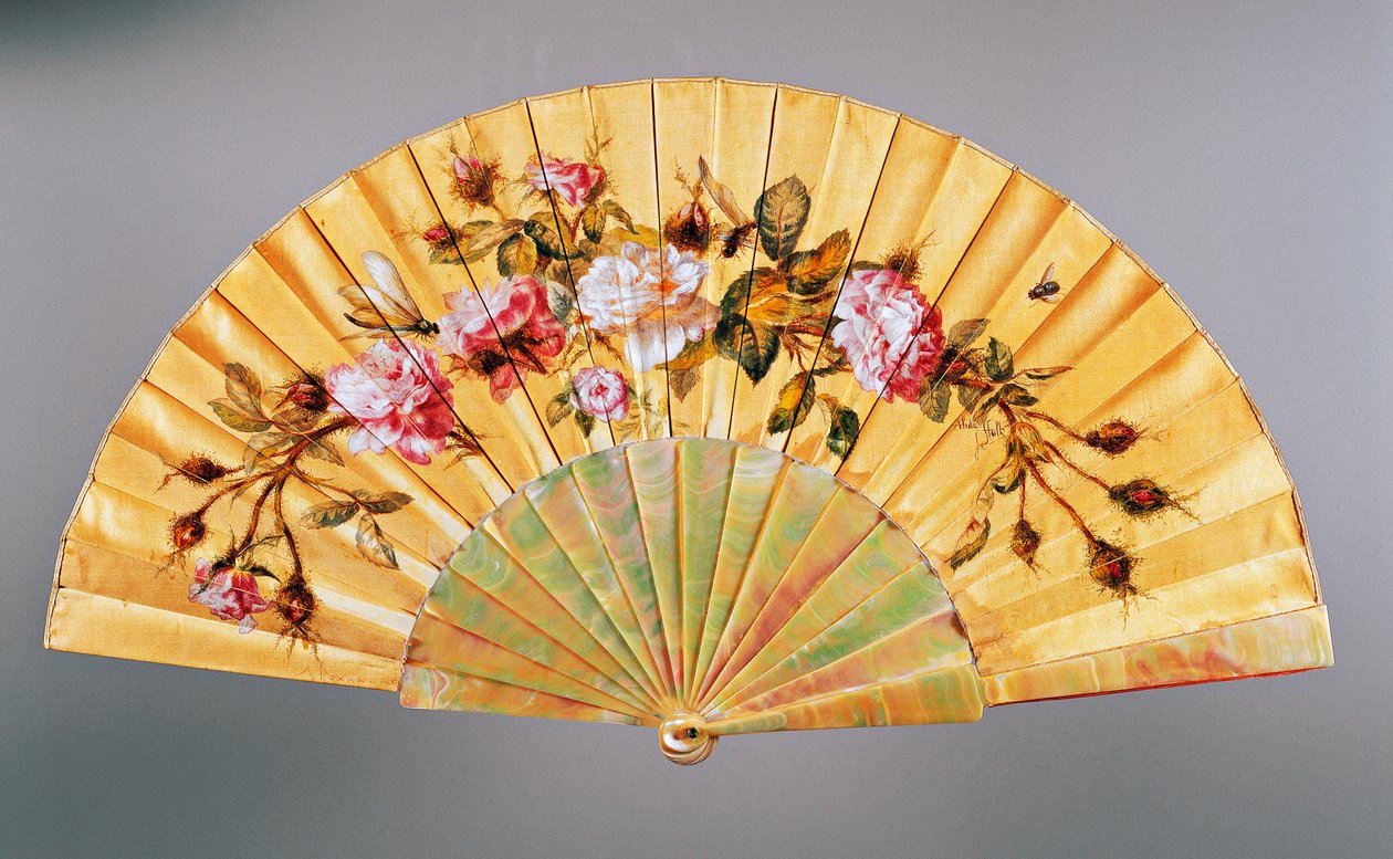 Handfläkt med rosor och insekter, siden och pärlemor, skapad av Felix Alexandre, Paris, ca 1870, Frankrike av French School