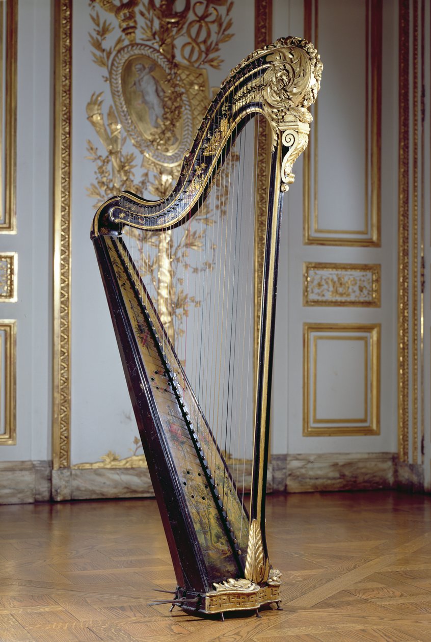 Harpa tillhörande drottning Marie Antoinette (målat och förgyllt trä) av French School