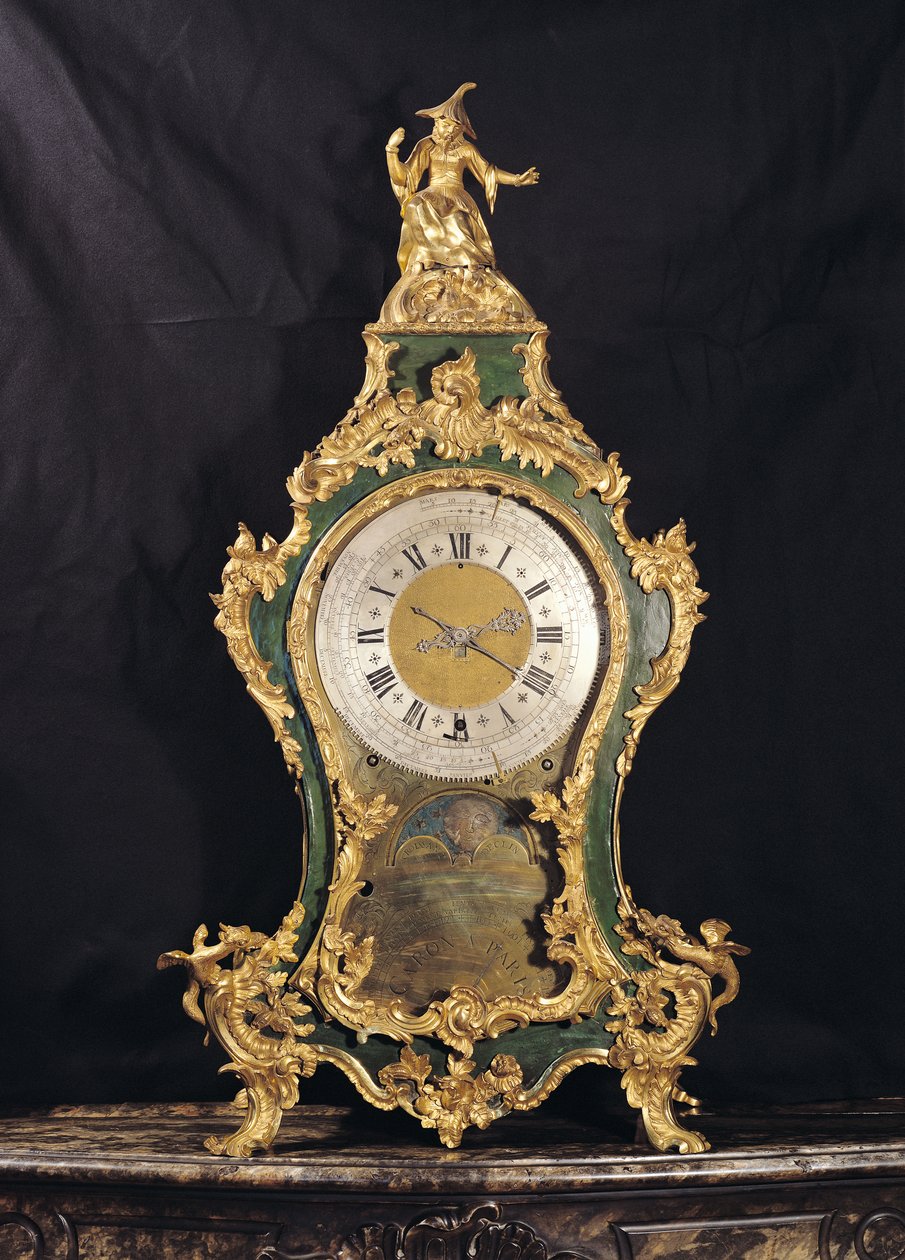 Ludvig XV stil klocka överträffad av en kines (ormolu) av French School