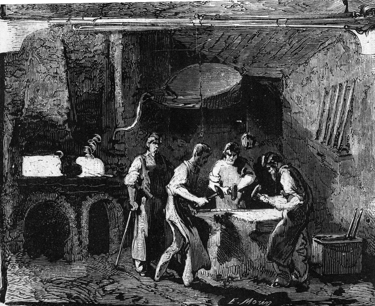 Tillverkning av gevärskanoner: arbetare som arbetar med järn med en hammare, efter smältning, för att tillverka plåtar. Gravyr i "" Le Monde Illustré"" nr 35 av 12 december 1857. av French School
