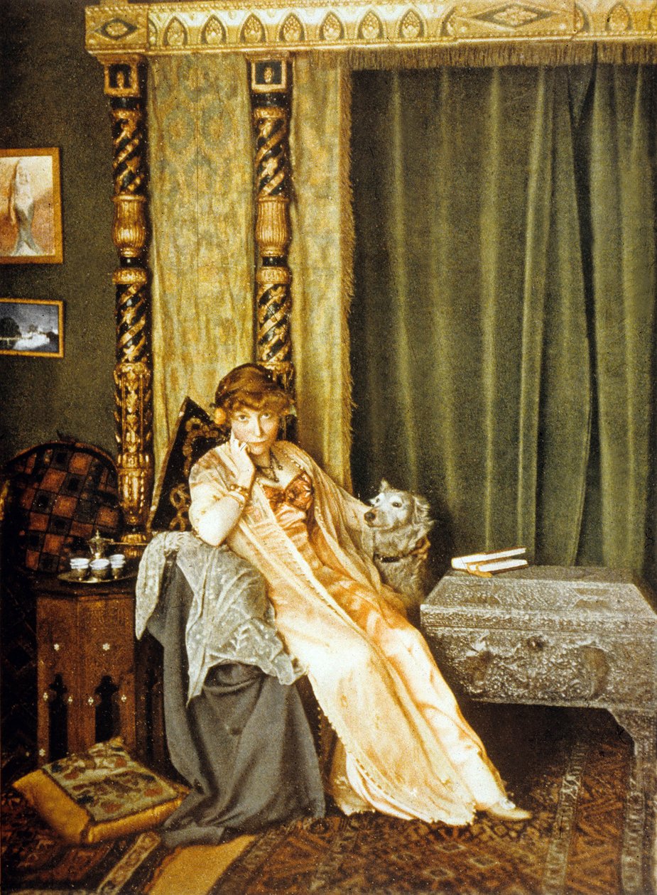 Myriam Harry, ca 1910 (tryck) av French School