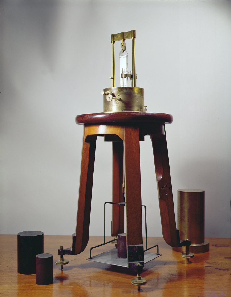 Piezoelektrisk kvartsapparat, designad av Pierre (1859-1906) och Jacques Curie, 1897 av French School