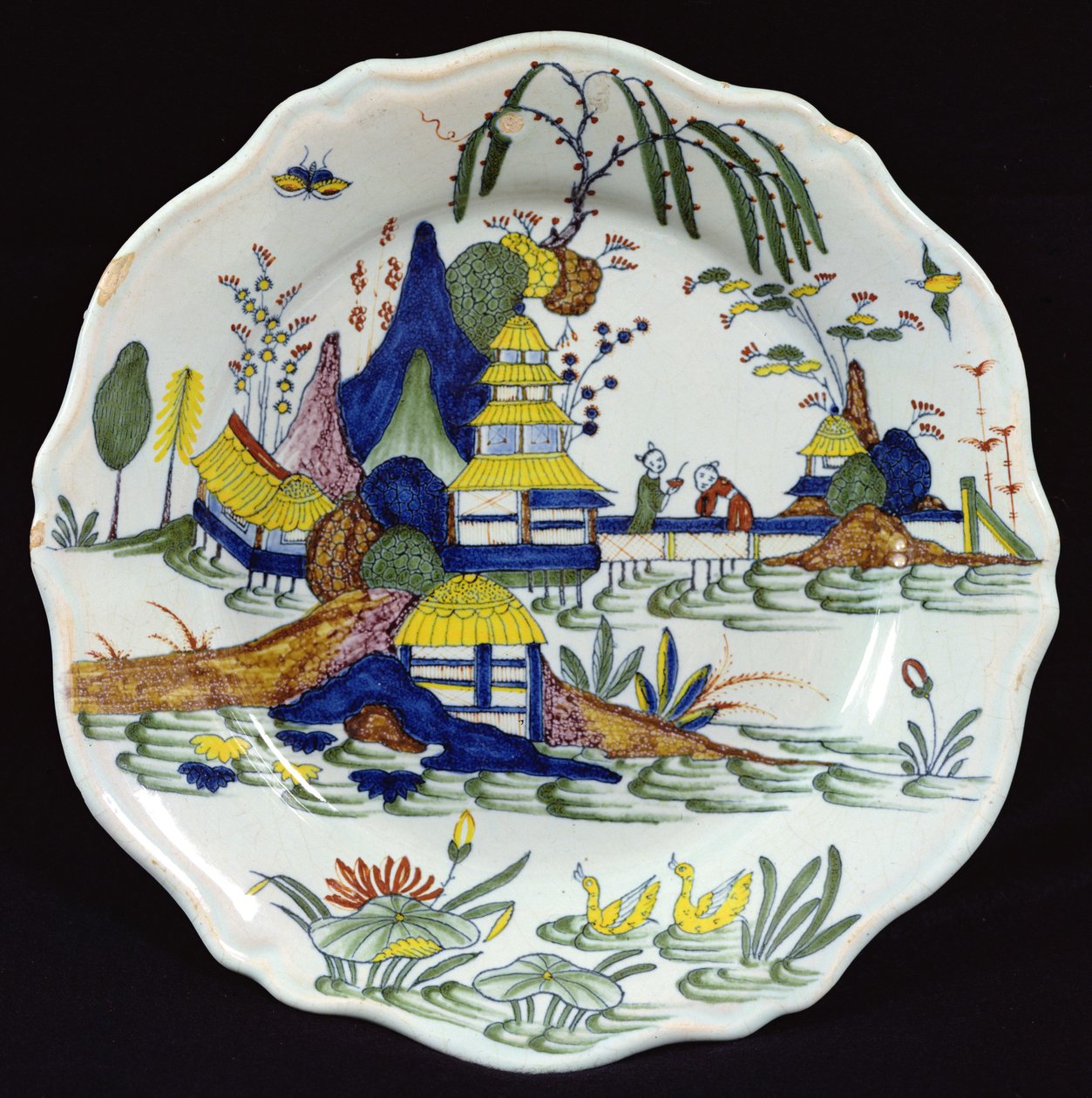 Polychrome Plate, Chinese Landscape of a Lake, skapad i Sinceny Atelier (keramik) av French School