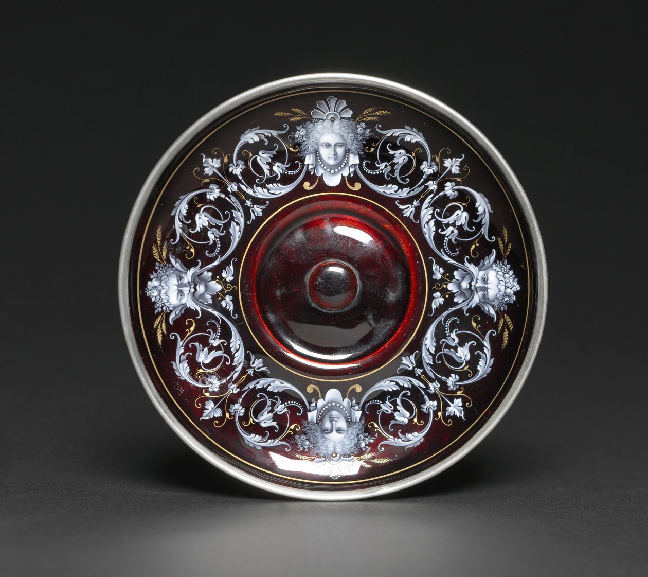 Fat, ca 1880-1900 (silver, emalj) (se även 500393) av French School