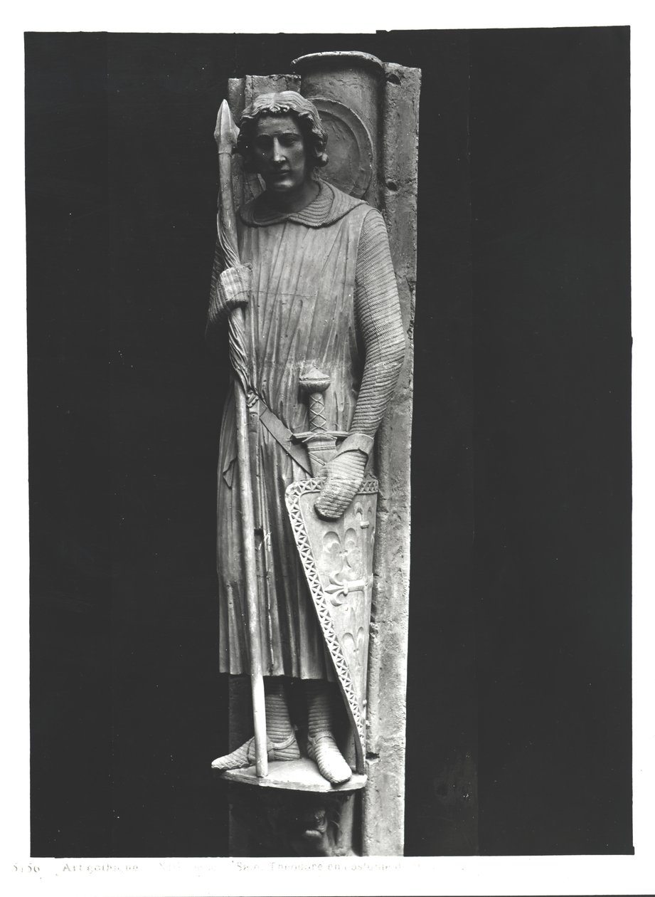 St. Theodore klädd till riddare, reliefsnideri, c.1230 av French School