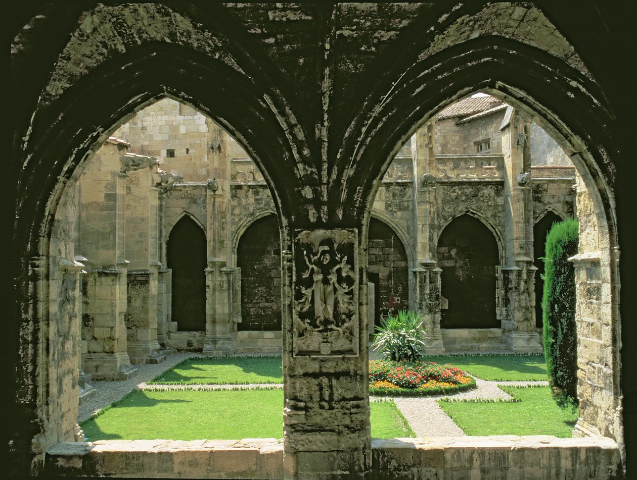 Klosterträdgården, sett från ett av gallerierna, 1272-1340 av French School
