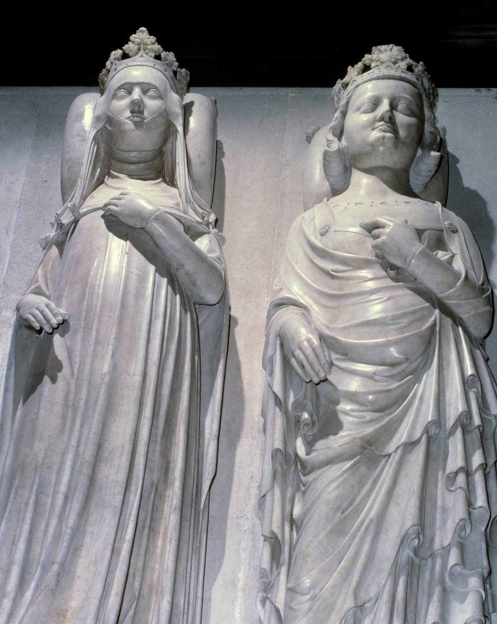 Marmorfyndigheterna av drottning Jeanne av Evreux (1307-1371) och kung Charles IV Le Bel (1294-1328). Det är samma modell som Maubuisson, gjord på order av drottningen av Jean de Liege (känd omkring 1357-1381). Basilica of Saint Denis, kunglig nekropol. av French School