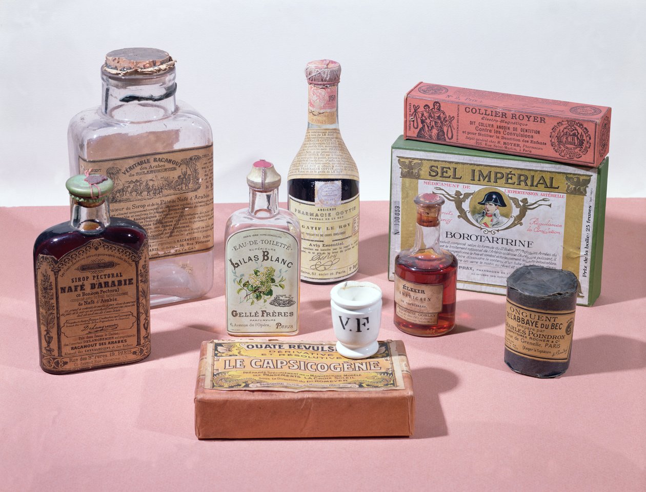 Olika farmaceutiska läkemedel av French School