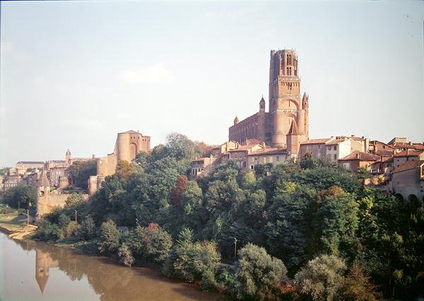 Utsikt över Albi-katedralen, påbörjad 1282 av French School