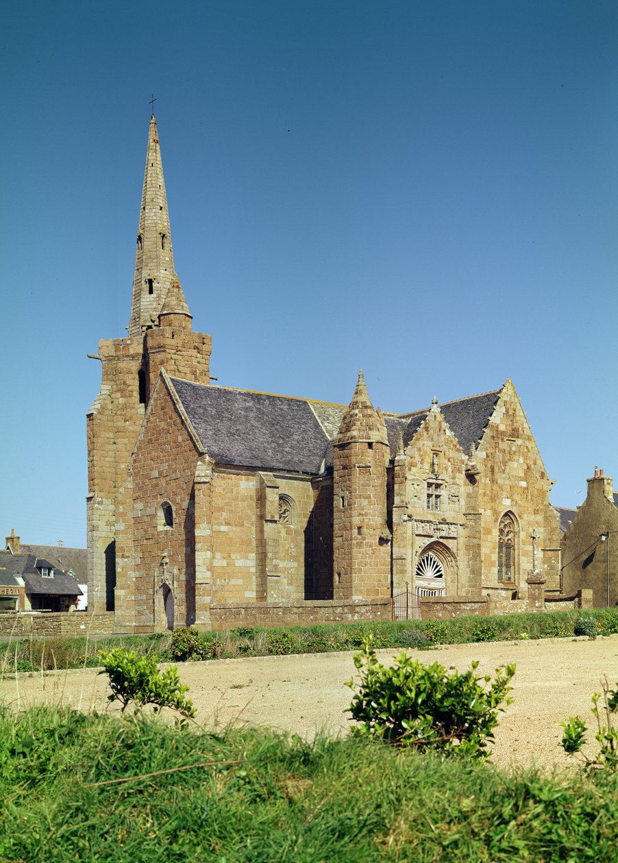 Utsikt över kyrkan av French School