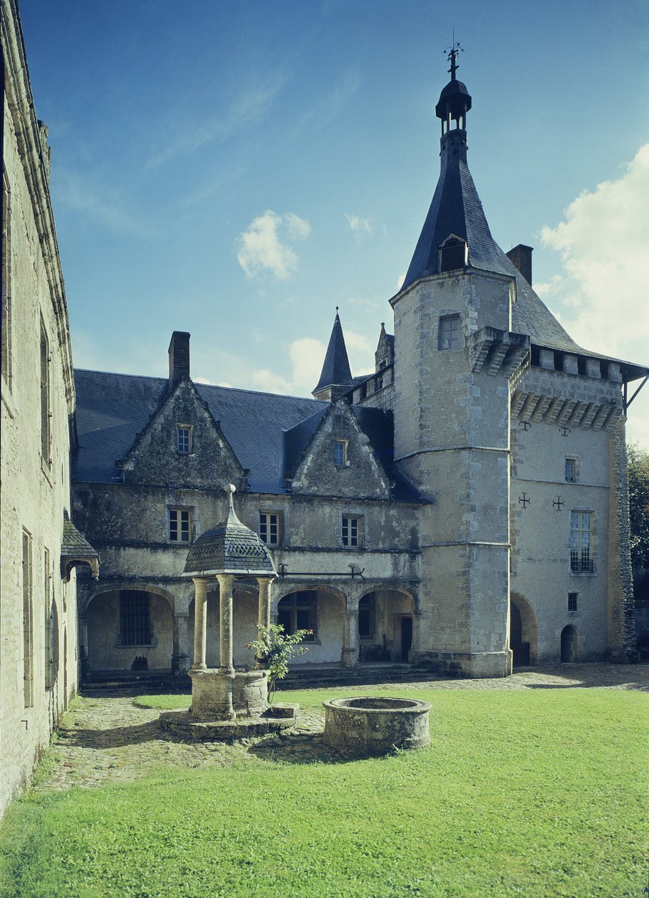 View of the courtyard with the main building and a well, built in 1520  av French School