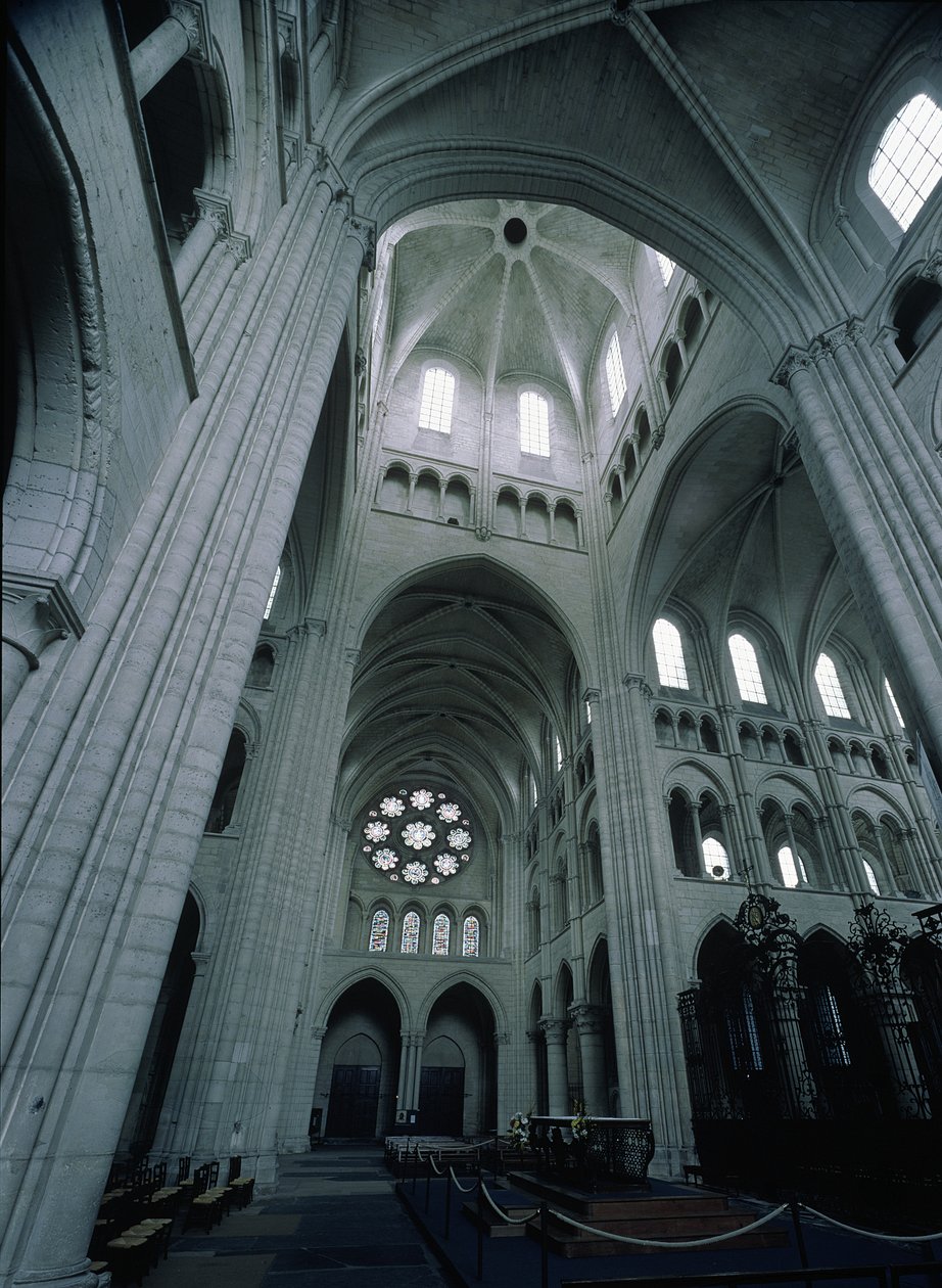 Vy över korsningstornet mot sydväst, färdigt c.1230 av French School