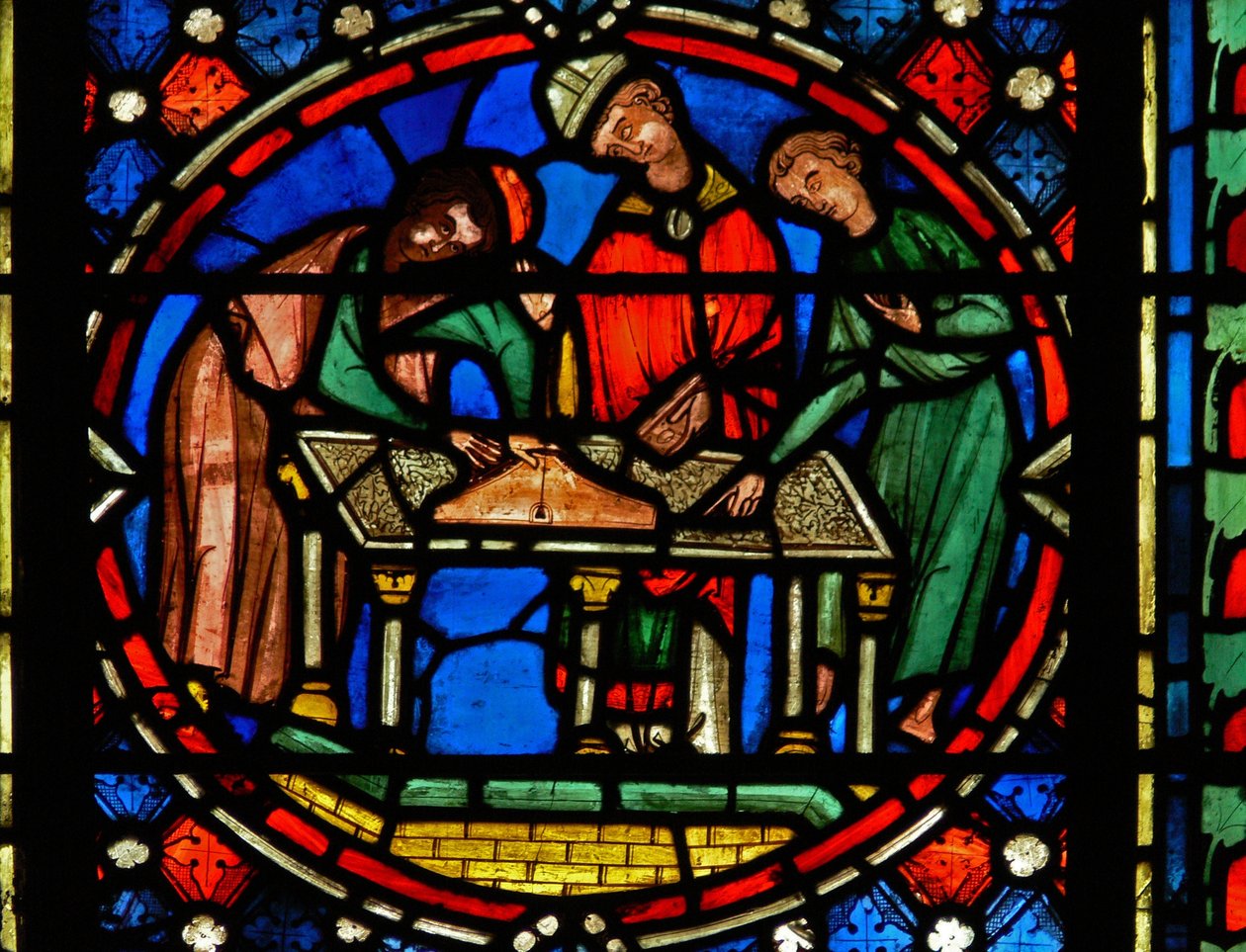 Fönster n2-C som visar St Austremoine som bygger kyrkan i Issoire av French School