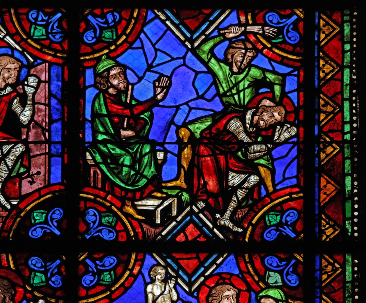 Fönster w06 som visar historien om St Julianus av Brioude - St Ferreol, en vän till Julien, som dog under Diocletianus förföljelser, fångas och misshandlas av French School