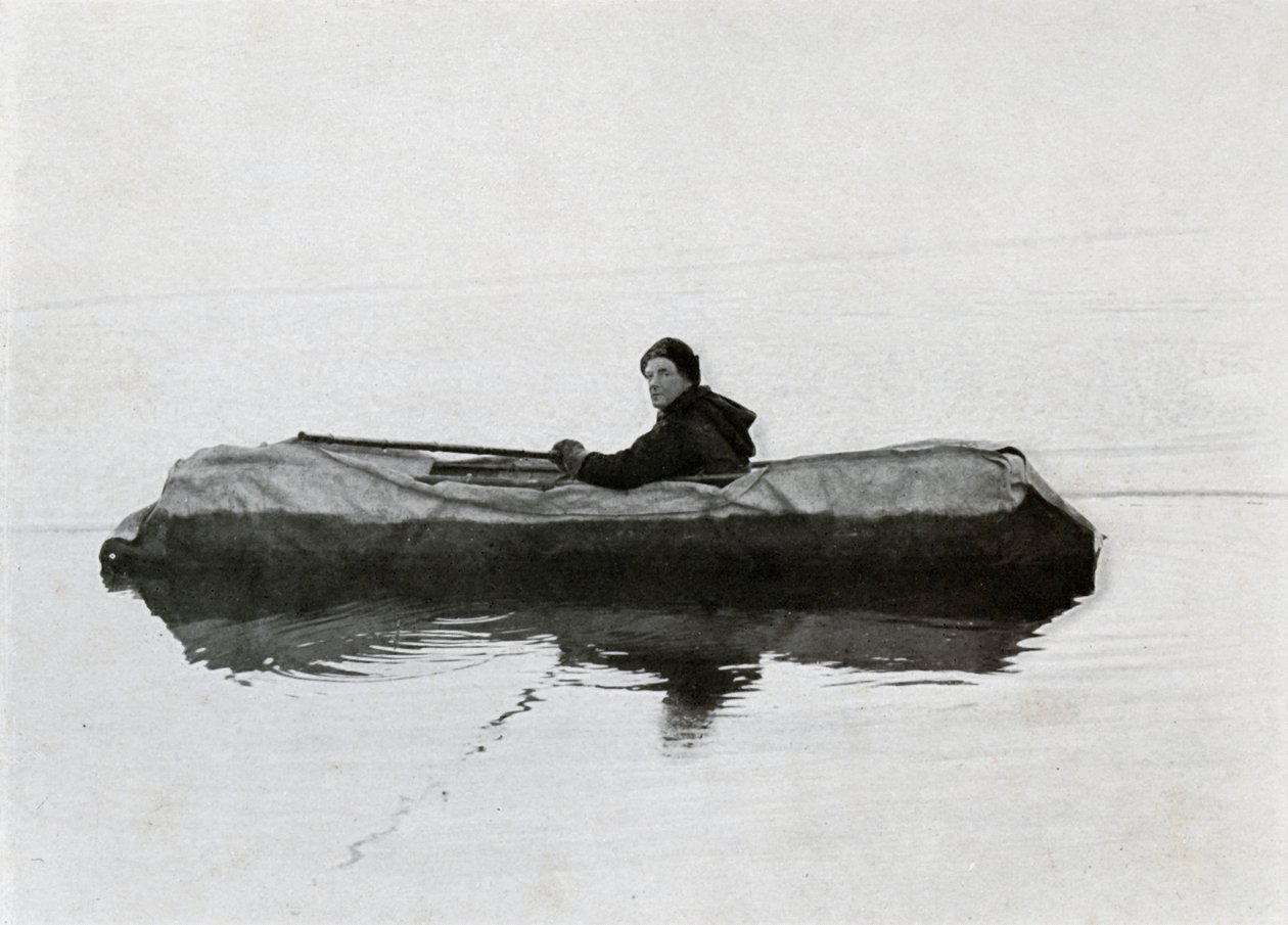 Campbell flytande i en kajak, 1911, 1913 av G. Murray Levick