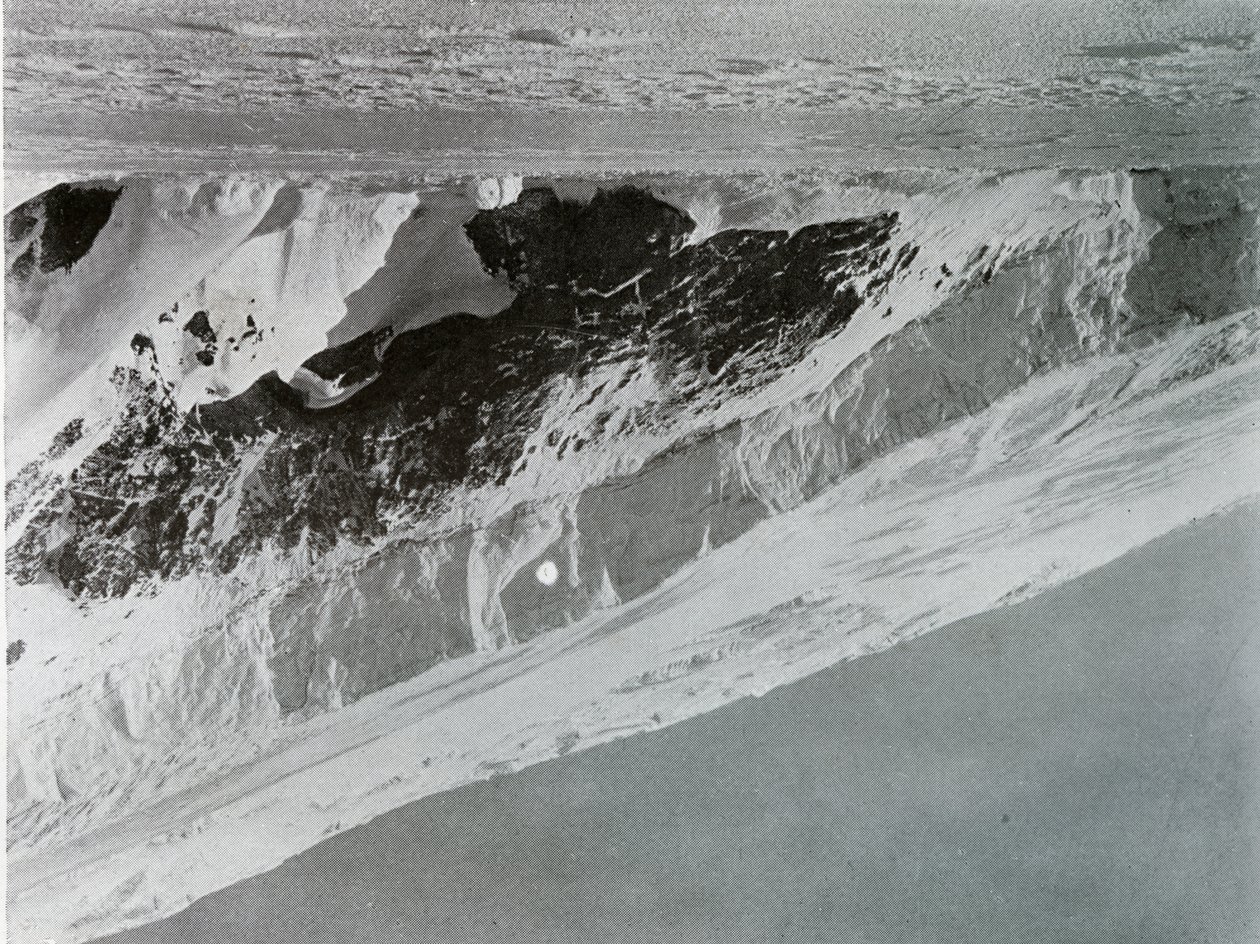 Varningsglaciärens sluttning, c1911, 1913 av G. Murray Levick