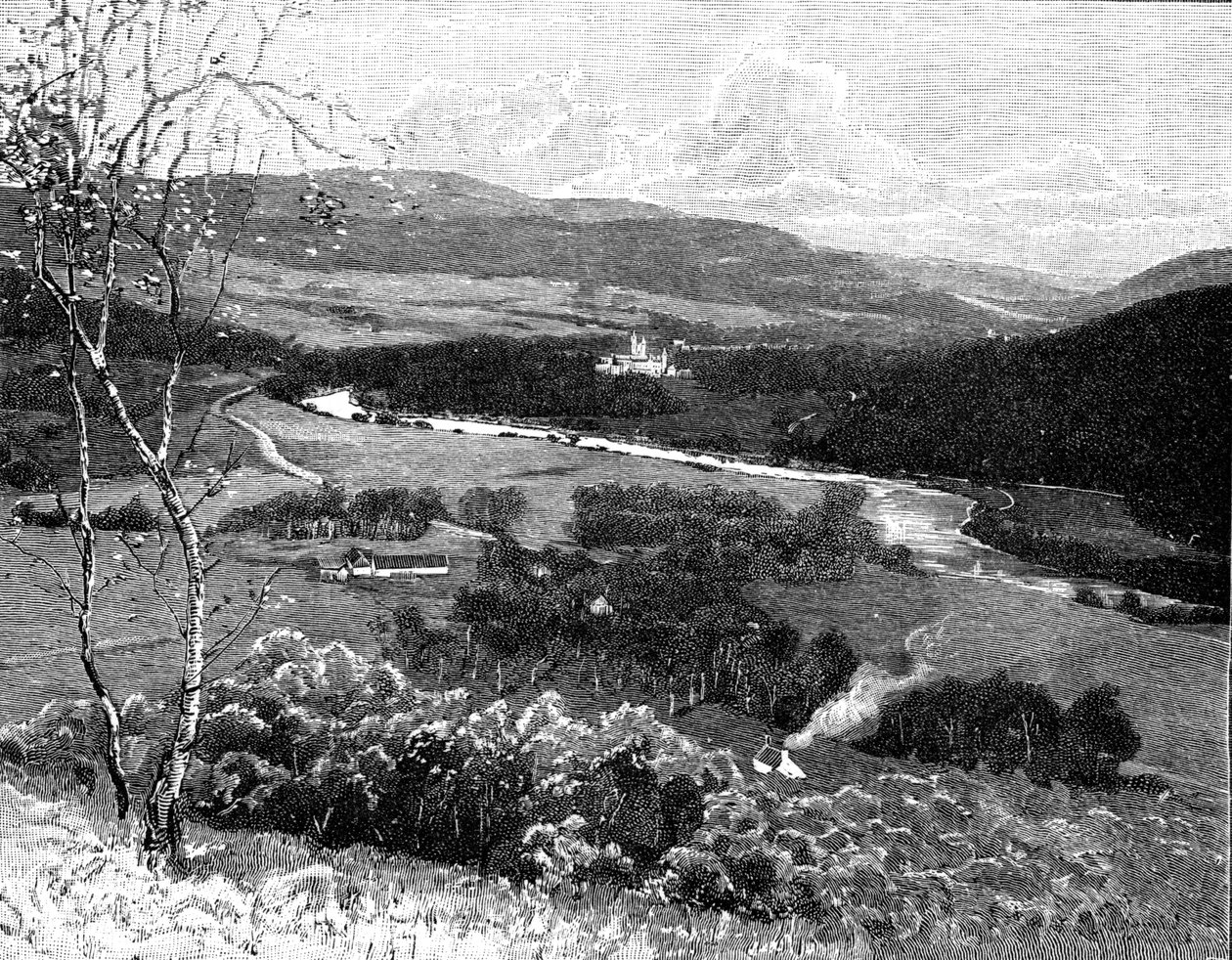 Balmoral Castle från Craig Nordie, Skottland, 1900. av G. W. Wilson and Company
