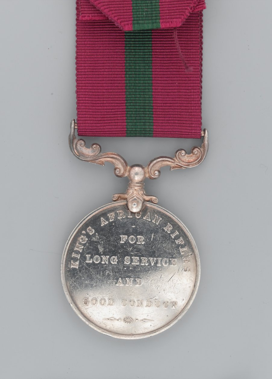 Medalj för lång tjänst och gott uppförande, regementssergeant Major Hassan Jabir, The King