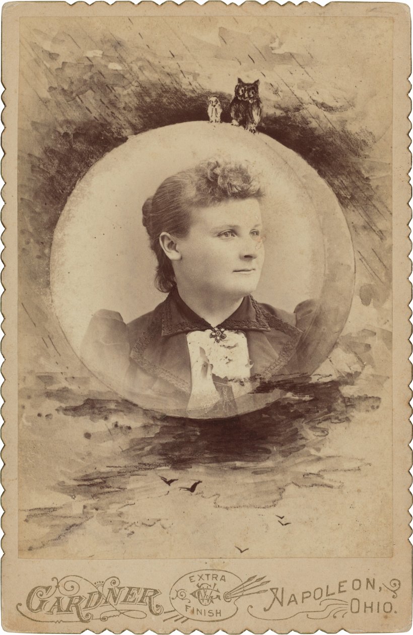 Porträtt av en kvinna,1890-talet (foto) av Gardner Studio