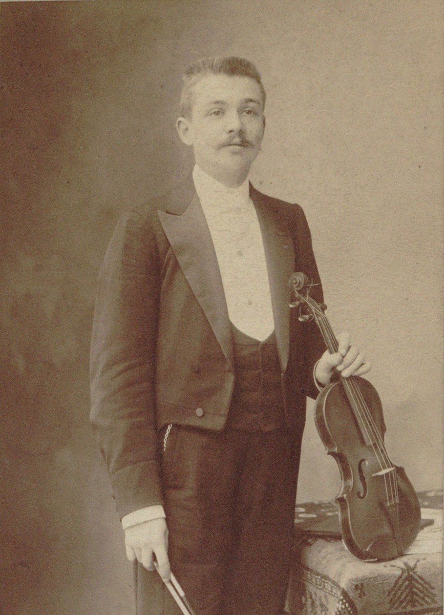 Porträtt av violinisten och kompositören Henri Marteau 1874-1934. av Gaspard Félix Nadar