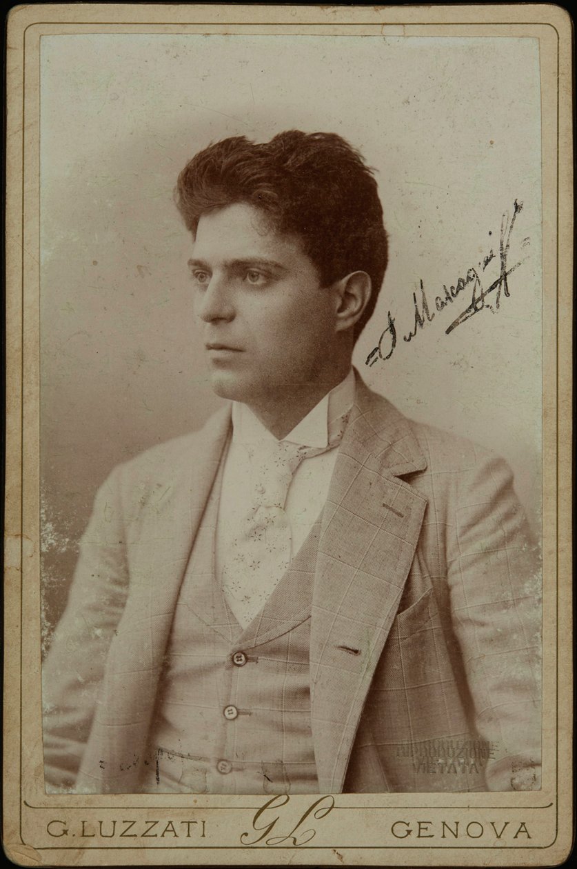 Porträtt av kompositören Pietro Mascagni 1863-1945, ca. 1890. av Genova . Photo studio Luzzati