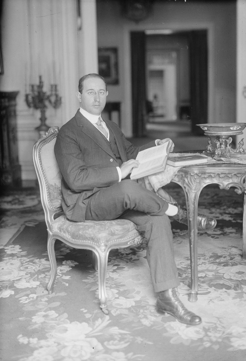 A.S.W. Rosenbach, ca 1920 av George Grantham Bain