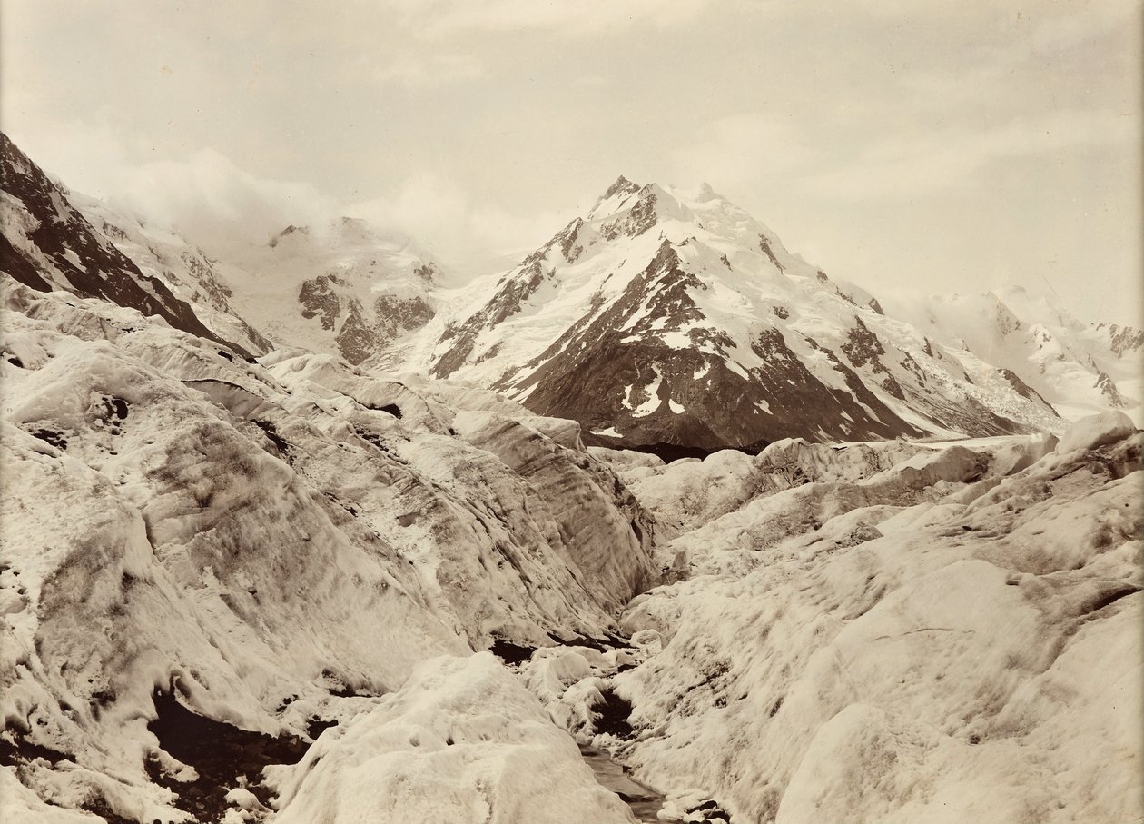 Mount De La Beche från Tasmanglaciären av George Moodie